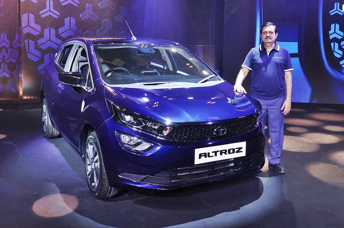 Tata Altroz DCT launched in India 